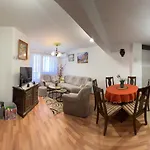 Gradina - Stan Na Dan Lejlighed Doboj
