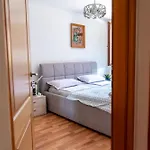 Gradina - Stan Na Dan Lejlighed Doboj