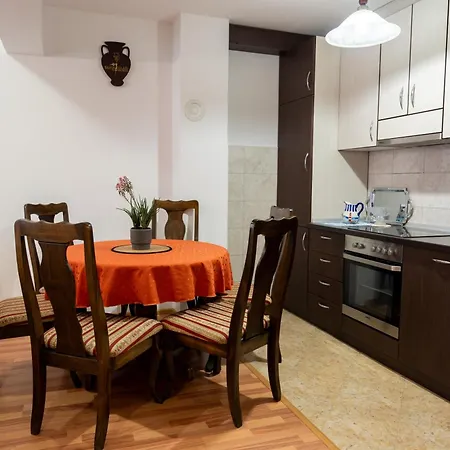 Gradina - Stan Na Dan *