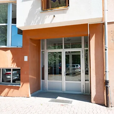Gradina - Stan Na Dan *