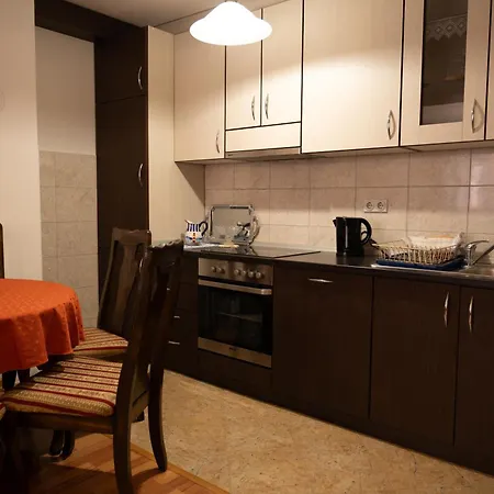 Gradina - Stan Na Dan Appartement