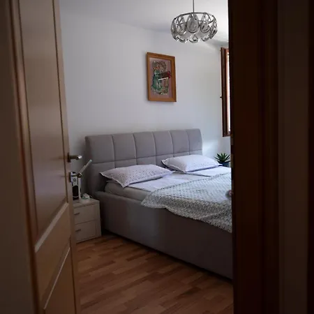 Gradina - Stan Na Dan Appartement Doboj