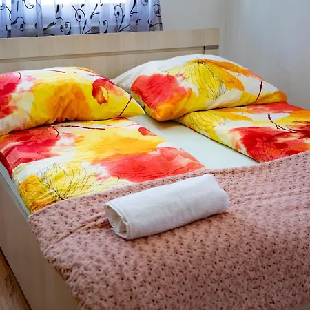 Gradina - Stan Na Dan Appartement Doboj